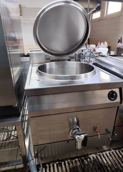 Набавка на кујнска опрема.