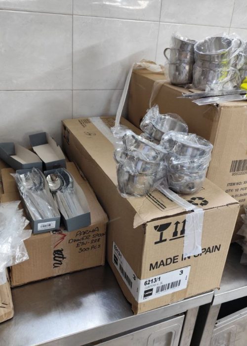 Набавка на кујнски прибор.